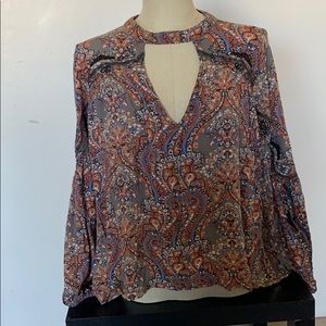 Colorful casual/dressy top